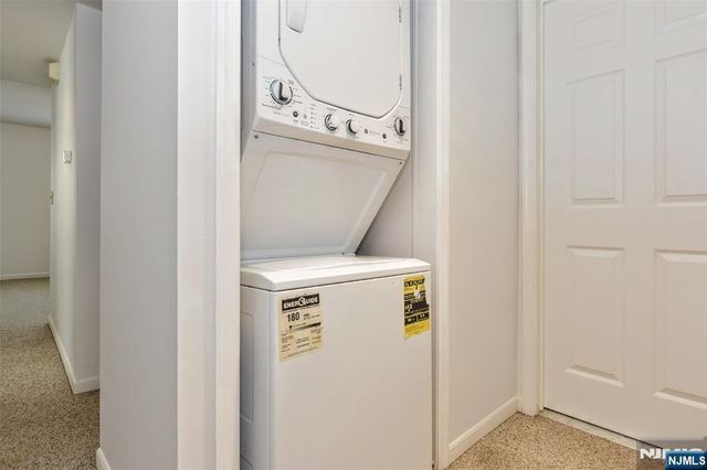 125 Orchard Park, Allendale, NJ 07401
