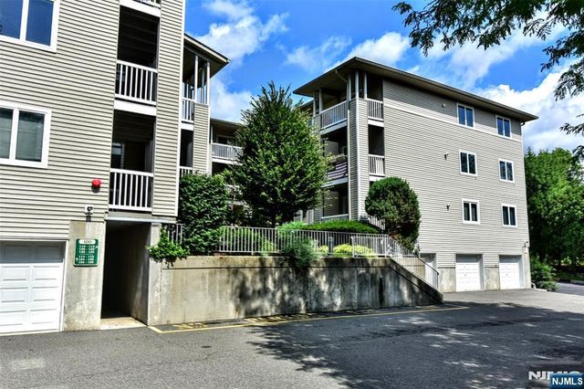 125 Orchard Park, Allendale, NJ 07401