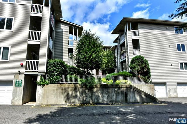 125 Orchard Park, Allendale, NJ 07401