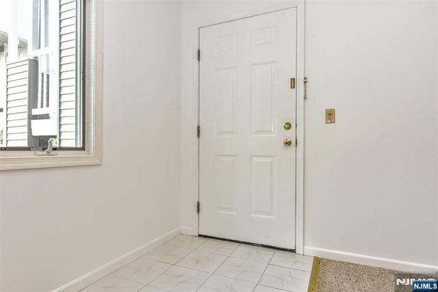 125 Orchard Park, Allendale, NJ 07401