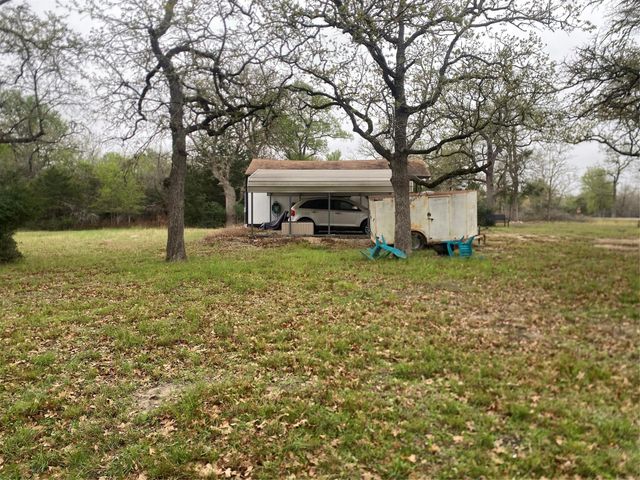 207 Hallas Road, Somerville, TX 77879