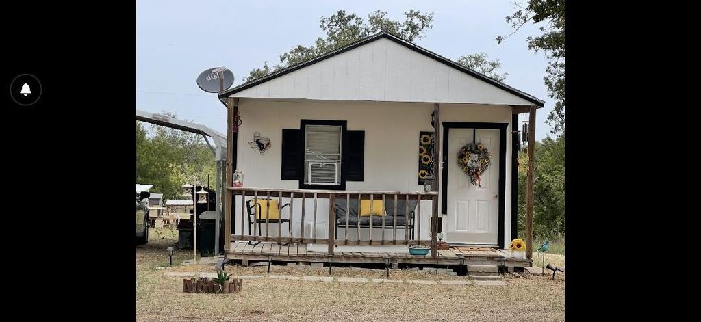 207 Hallas Road, Somerville, TX 77879