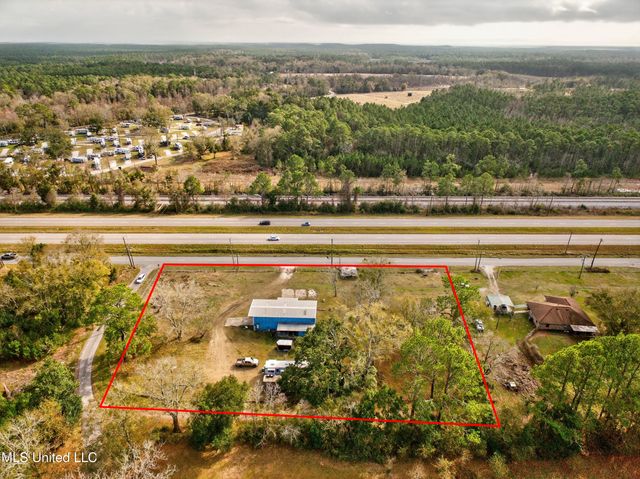8735 Old Stage Road, Moss Point, MS 39562