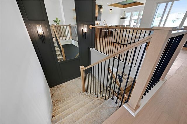 24991 W 98th Place, Lenexa, KS 66227