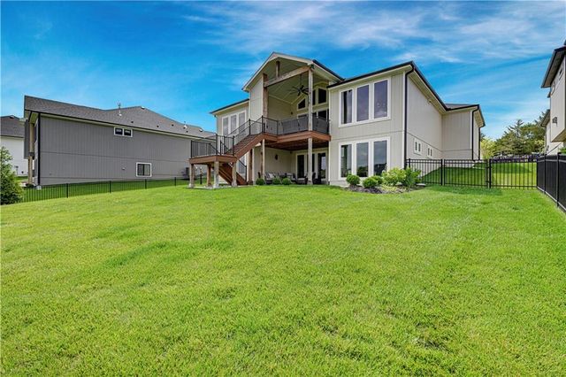 24991 W 98th Place, Lenexa, KS 66227