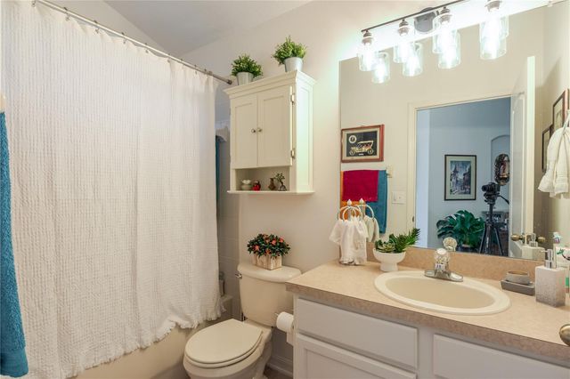 31500 SHAKER CIRCLE, Wesley Chapel, FL 33543