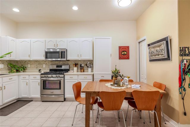 31500 SHAKER CIRCLE, Wesley Chapel, FL 33543