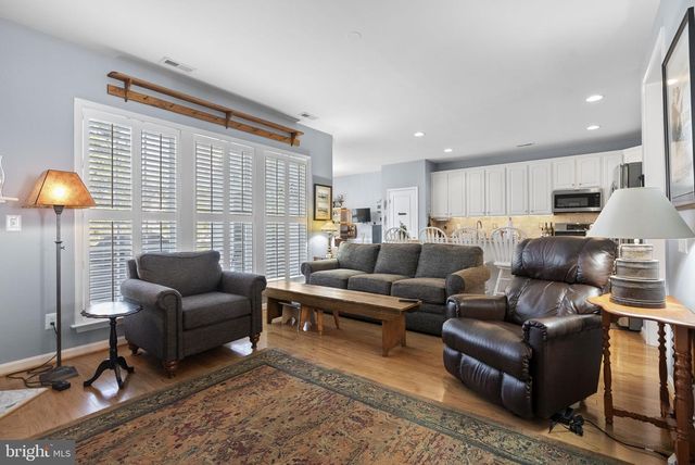 20 BRATTLEBORO CT, Medford, NJ 08055