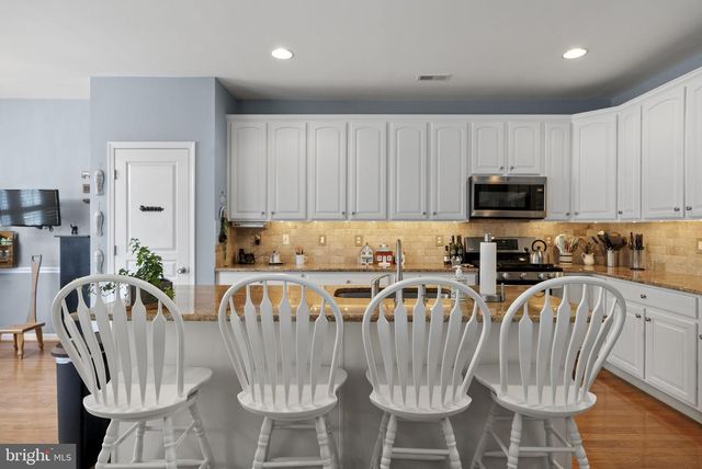 20 BRATTLEBORO CT, Medford, NJ 08055