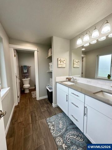 599 Churchill Downs St SE, Albany, OR 97322