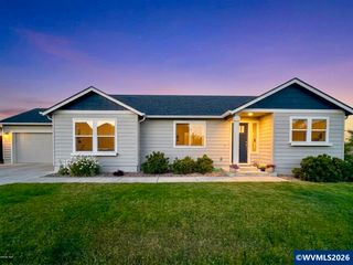 599 Churchill Downs St SE, Albany, OR 97322