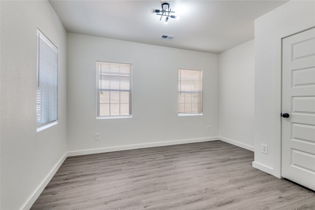 2403 Romine Avenue, Dallas, TX 75215