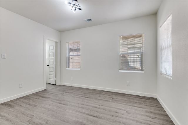 2403 Romine Avenue, Dallas, TX 75215