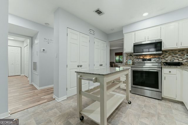 2893 Torreya Way SE, Marietta, GA 30067
