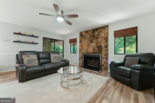 2893 Torreya Way SE, Marietta, GA 30067