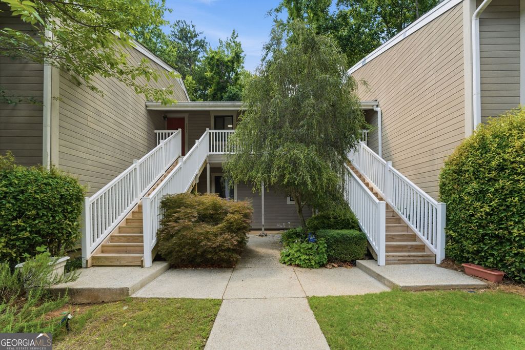 2893 Torreya Way SE, Marietta, GA 30067