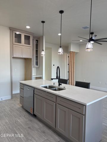 1816 Preakness Street, El Paso, TX 79928
