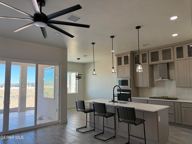 1816 Preakness Street, El Paso, TX 79928