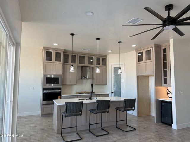 1816 Preakness Street, El Paso, TX 79928
