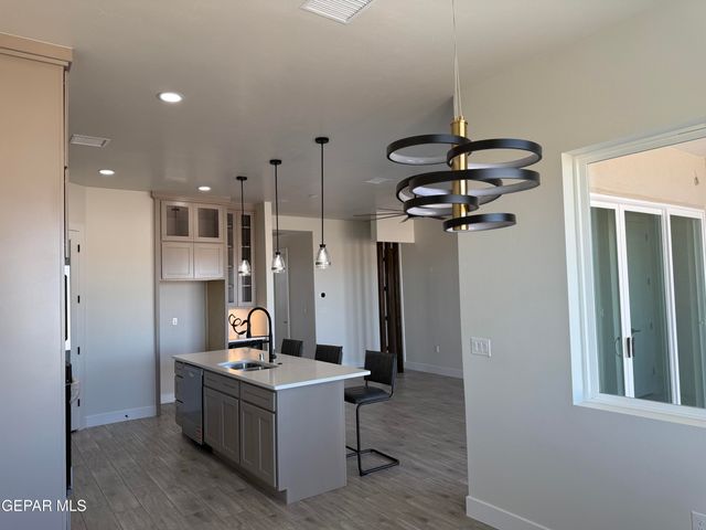1816 Preakness Street, El Paso, TX 79928