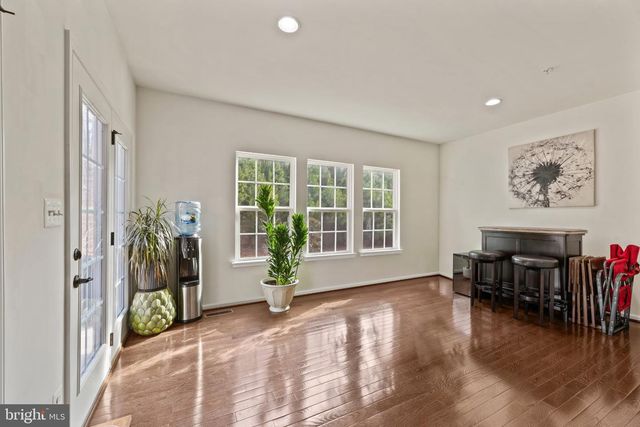 17857 SUGARBERRY RD, Dumfries, VA 22026