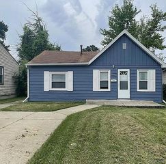 23595 Stewart Avenue, Warren, MI 48089