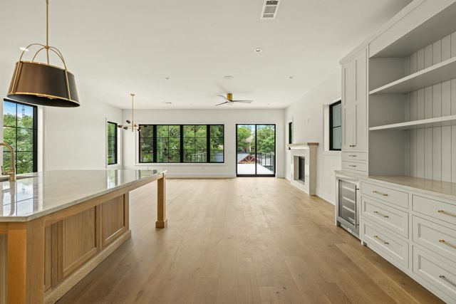 701 Hi Cir North A, Horseshoe Bay, TX 78657