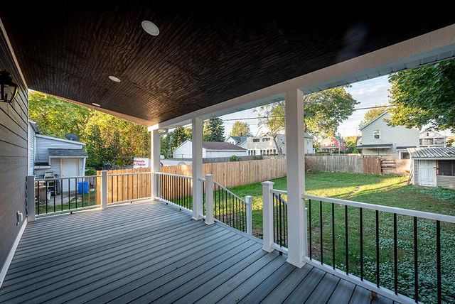 4810 16th AVENUE, Kenosha, WI 53140