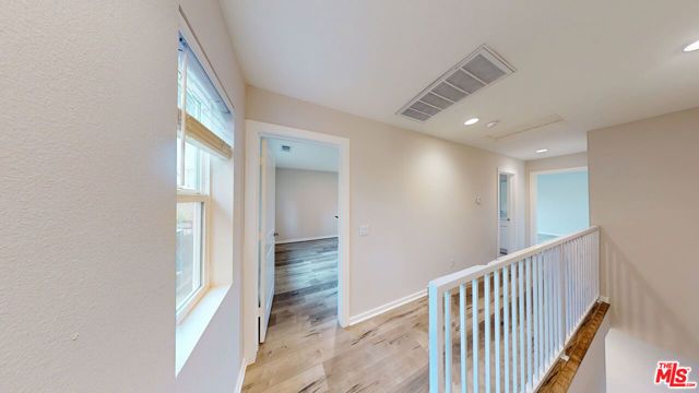 15031 Hartland Street, Van Nuys (los Angeles), CA 91405