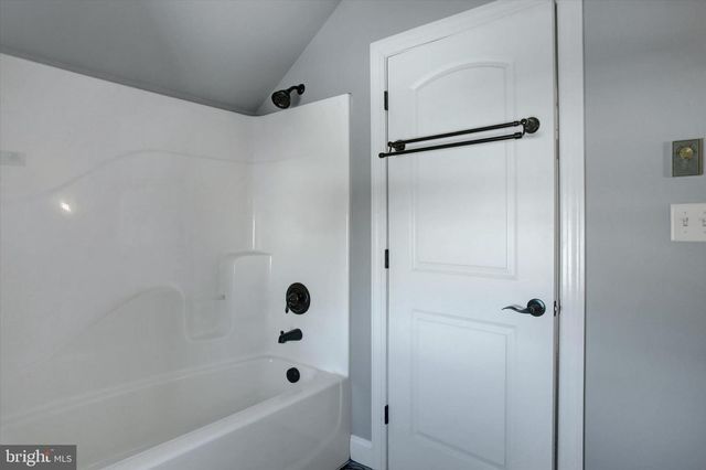 702 SOUTHWOOD DRIVE, Shippensburg, PA 17257