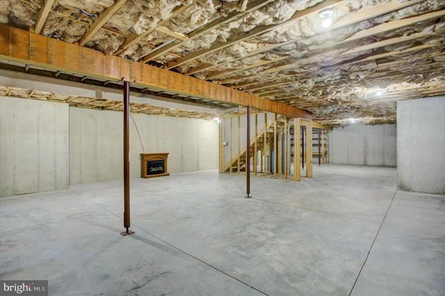 702 SOUTHWOOD DRIVE, Shippensburg, PA 17257