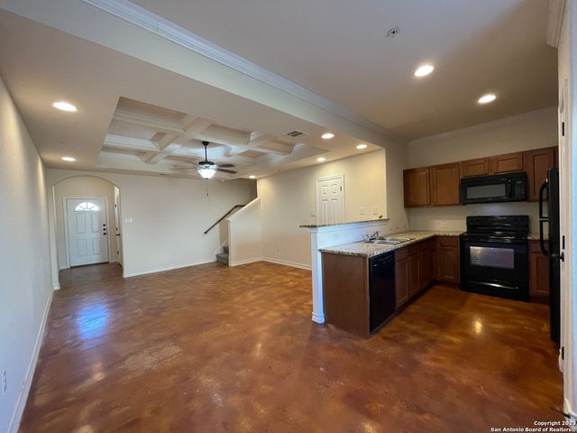16828 Showdown Path Unit 3, Selma, TX 78154