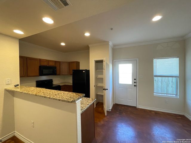 16828 Showdown Path Unit 3, Selma, TX 78154