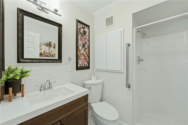 4266 Roswell Road NE F2, Atlanta, GA 30342