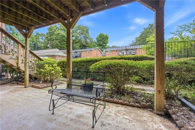 4266 Roswell Road NE F2, Atlanta, GA 30342