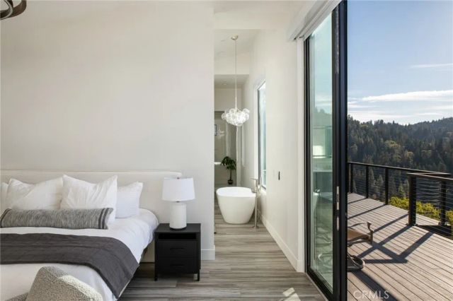 292 Ponderosa Peak Road, Lake Arrowhead, CA 92352