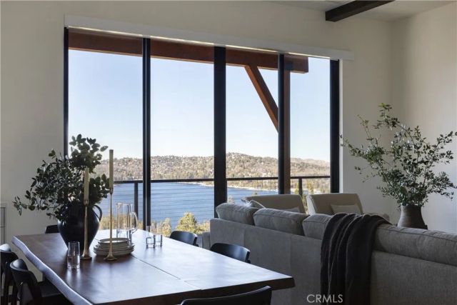 292 Ponderosa Peak Road, Lake Arrowhead, CA 92352