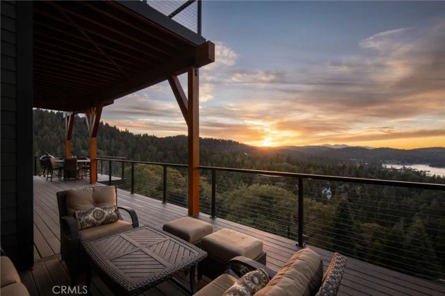 292 Ponderosa Peak Road, Lake Arrowhead, CA 92352