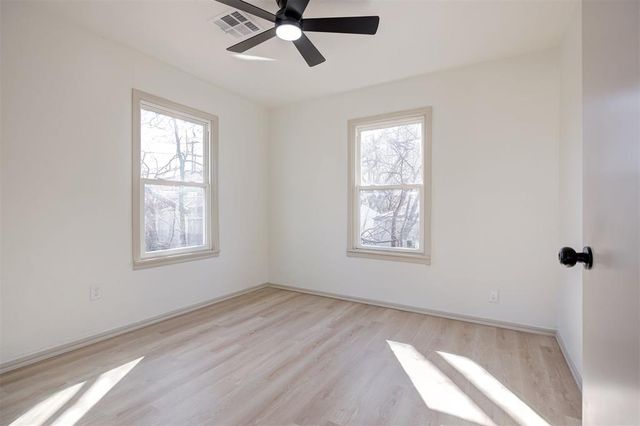 418 S Van Buren Avenue, Blanchard, OK 73010
