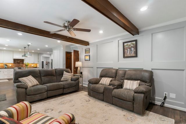 3005 Breckenridge Drive, Little Rock, AR 72227