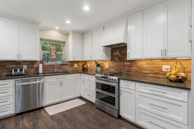 3005 Breckenridge Drive, Little Rock, AR 72227