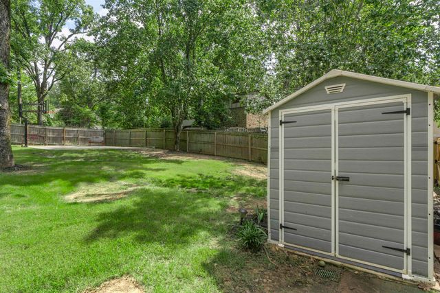 3005 Breckenridge Drive, Little Rock, AR 72227