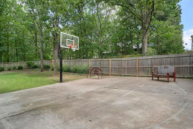 3005 Breckenridge Drive, Little Rock, AR 72227