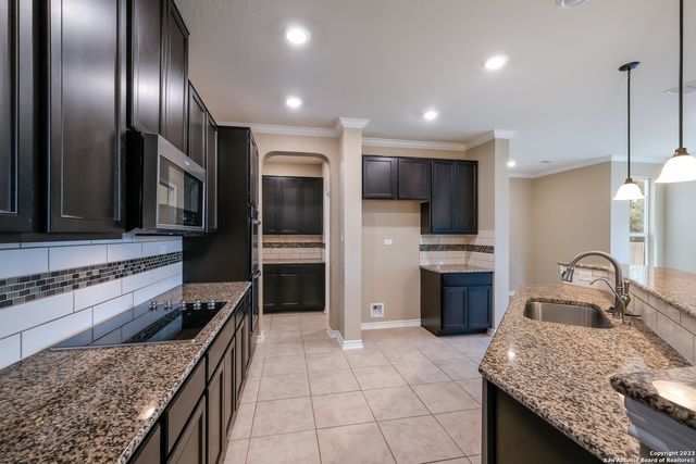 5119 ESCUDERO, San Antonio, TX 78261