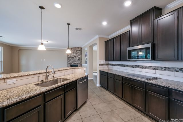 5119 ESCUDERO, San Antonio, TX 78261