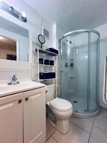 1533 SW 29th Ave 1, Fort Lauderdale, FL 33312