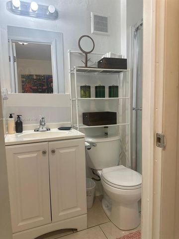 1533 SW 29th Ave 1, Fort Lauderdale, FL 33312