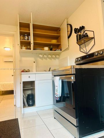 1533 SW 29th Ave 1, Fort Lauderdale, FL 33312