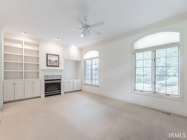 712 Cobblestone Drive, Evansville, IN 47715
