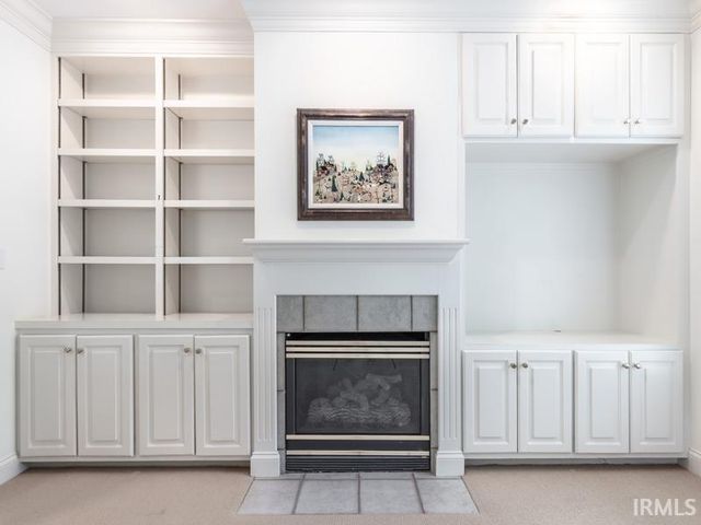 712 Cobblestone Drive, Evansville, IN 47715